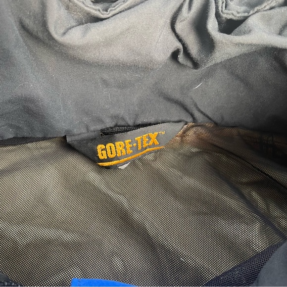 Taiga Vintage Blue Gore-Tex Jacket - size XL - Picture 6 of 7